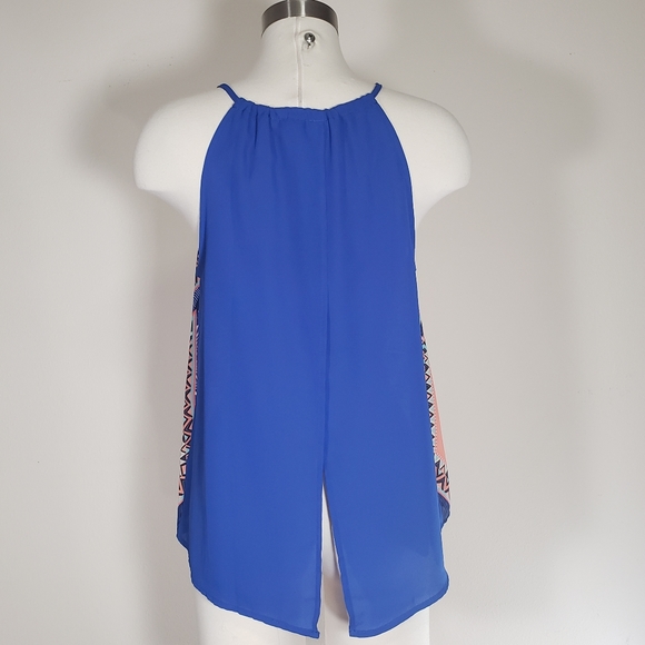 💥CLOSING SALE💥 Gorgeous Open Back Blouse - Picture 2 of 6